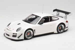 Porsche 911 997 GT3 R Street Hvid Minichamps 1:18 151108900 Metal