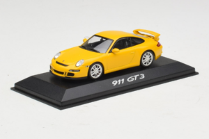 Porsche 911 997 GT3 Gul Minichamps 1:43 WAP02012116 Metal — billede 2 af 4