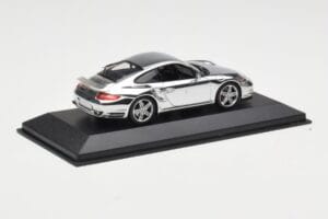 Porsche 911 997 Turbo Chrome Silver Minichamps 1:43 WAP02060816-R Metal — billede 2 af 5