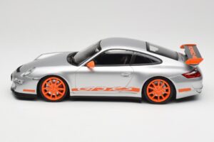 Porsche 911 997.1 GT3 RS Sølv med Orange Fælge Minichamps 1:18 155062120 Metal — billede 3 af 6