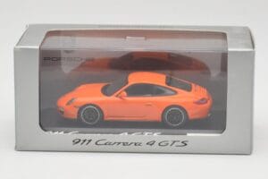 Porsche 911 997.2 Carrera 4 GTS Orange Minichamps 1:43 WAP0201140C Metal — billede 4 af 4