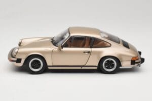 Porsche 911 Carrera 3.2 Bronze Solido 1:18 S1802602 Metal — billede 4 af 8