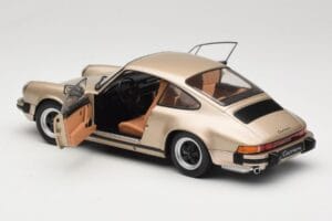 Porsche 911 Carrera 3.2 Bronze Solido 1:18 S1802602 Metal — billede 5 af 8
