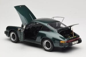 Porsche 911 Carrera Green Metallic Minichamps 1:18 100063022 Metal — billede 5 af 8