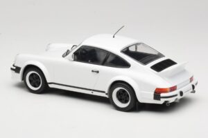 Porsche 911 SC GT Race Version IXO 1:18 18CMC007 Metal — billede 5 af 6