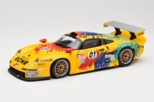 Porsche 911 GT1 #1 D. Rohr / R. Pilgrim / A. McNish 1997 UT Models 1:18 39724 Metal