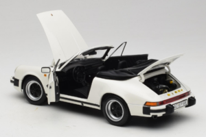 Porsche 911 SC Cabriolet Hvid Minichamps 1:18 100063031 Metal — billede 5 af 8