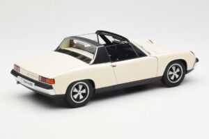 Porsche 914/6 Lys Elfenben AUTOart 1:18 77933 Metal — billede 3 af 8