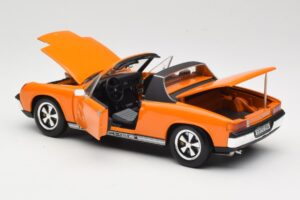 Porsche 914/6 Orange Revell 1:18 08864 Metal — billede 5 af 8