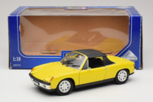 Porsche 914 Gul Revell 1:18 8976 Metal — billede 8 af 8
