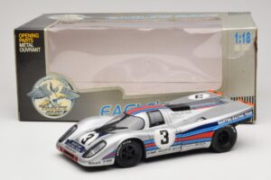 Porsche 917K #3 Martini V. Elford / G. van Lennep 12 Hours of Sebring Winner 1971 Eagles Race 1:18 905002 Metal — billede 6 af 6