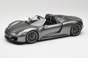 Porsche 918 Spyder Liquid Metal Sølv Minichamps 1:18 110062430 Metal
