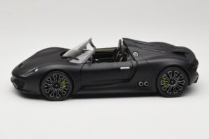 Porsche 918 Spyder Matte Black Minichamps 1:18 110060031 Metal — billede 4 af 8