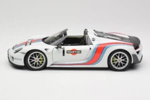 Porsche 918 Spyder Weissach Package Martini Minichamps 1:18 110062440 Metal — billede 4 af 8