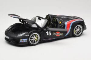 Porsche 918 Spyder Weissach Package Matt Black With Martini Stripes Minichamps 1:18 110062445 Metal — billede 2 af 8