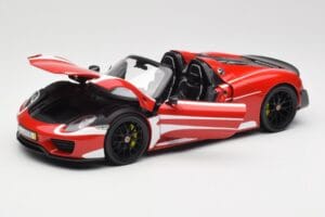 Porsche 918 Spyder Weissach Package Rød & Hvide Striber Minichamps 1:18 110062442 Metal — billede 2 af 9