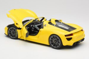 Porsche 918 Spyder Gul Minichamps 1:18 110062434 Metal — billede 5 af 8