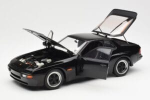 Porsche 924 Carrera GT Sort AUTOart 1:18 78001 Metal — billede 2 af 8