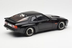 Porsche 924 Carrera GT Sort AUTOart 1:18 78001 Metal — billede 3 af 8