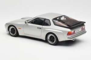 Porsche 924 Carrera GT Diamond Sølv AUTOart 1:18 78002 Metal — billede 7 af 8