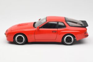 Porsche 924 Carrera GT Guards Rød AUTOart 1:18 78003 Metal — billede 4 af 8