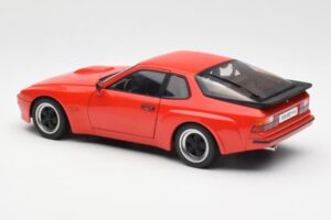 Porsche 924 Carrera GT Guards Rød AUTOart 1:18 78003 Metal — billede 7 af 8