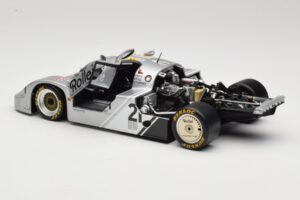 Porsche 956L #21 Rollei A. de Cadenet / C. Ballot-Lena 24 Hours of Le Mans 1984 Minichamps 1:18 183846921 Metal — billede 5 af 8