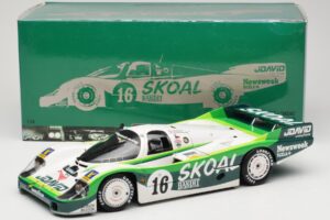 Porsche 956L #16 Skoal Bandit G. Edwards / D. Sears / M. Bleekemolen 24 Hours of Le Mans 1983 Minichamps 1:18 183836916 Metal — billede 8 af 8