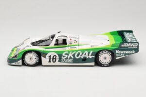 Porsche 956L #16 Skoal Bandit G. Edwards / D. Sears / M. Bleekemolen 24 Hours of Le Mans 1983 Minichamps 1:18 183836916 Metal — billede 4 af 8