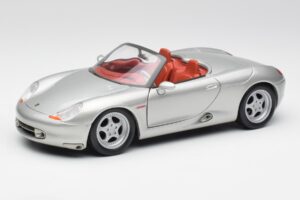 Porsche Boxster 986 Sølv Maisto 1:18 37800-M3 Metal