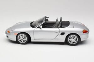 Porsche Boxster 986 Cabriolet Arctic Sølv Metallic UT Models 1:18 27852 Metal — billede 4 af 8