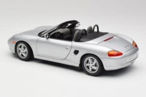 Porsche Boxster 986 Cabriolet Arctic Sølv Metallic UT Models 1:18 27852 Metal — billede 7 af 8