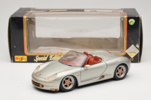Porsche Boxster 986 Concept Sølv Maisto 1:18 50231 Metal — billede 8 af 8