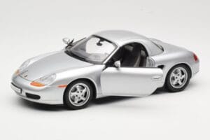 Porsche Boxster 986 Hard Top Sølv UT Models 1:18 27854 Metal — billede 2 af 8
