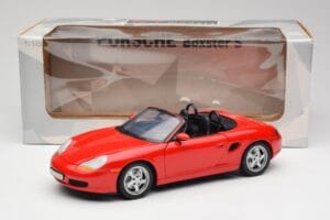Porsche Boxster S 986 Guards Rød UT Models 1:18 27861-M1 Metal — billede 8 af 8