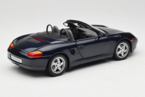 Porsche Boxster 986 S Night Blue UT Models 1:18 WAP021006-R1 Metal — billede 3 af 8