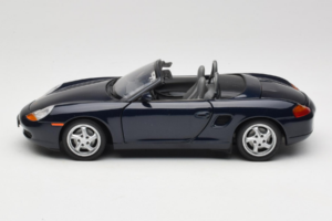 Porsche Boxster 986 S Night Blue UT Models 1:18 WAP021006-R1 Metal — billede 4 af 8