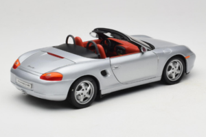 Porsche Boxster S 986 Sølv UT Models 1:18 WAP021007 Metal — billede 3 af 8
