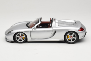 Porsche Carrera GT Silver Metallic Minichamps 1:18 WAP02103014 Metal — billede 4 af 8