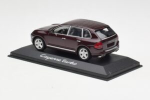 Porsche Cayenne 955 Turbo Mørkerød Minichamps 1:43 WAPC2000113 Metal — billede 3 af 4
