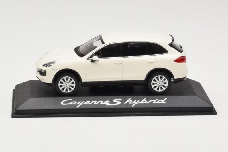 Porsche Cayenne 958 S Hybrid Hvid Minichamps 1:43 WAP0200040B Metal