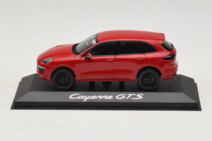 Porsche Cayenne 958 GTS Rød Minichamps 1:43 WAP0200070E Metal