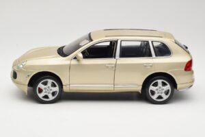 Porsche Cayenne S 955 Beige Maisto 1:18 WAPC2100213 Metal — billede 4 af 8