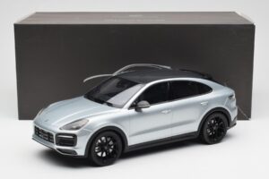 Porsche Cayenne E3 S Coupe Dolo Sølv Norev 1:18 WAP0213220K Metal — billede 6 af 6