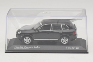 Porsche Cayenne 955 Turbo Black Metallic Minichamps 1:43 400061080 Metal — billede 4 af 5