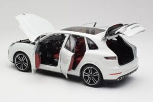 Porsche Cayenne 9YA Turbo Hvid Metallic Minichamps 1:18 155042560 Metal — billede 5 af 8