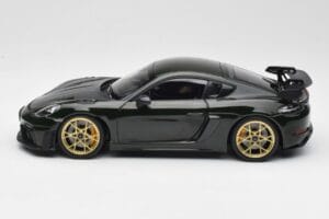 Porsche Cayman GT4 RS 982 Weissach Package Brewster Green Norev 1:18 187250 Metal — billede 4 af 8