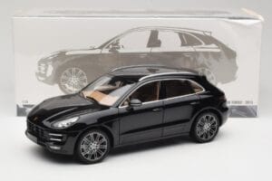 Porsche Macan Turbo 95B Black Metallic Minichamps 1:18 110062502 Metal — billede 8 af 8