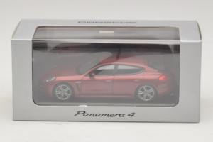 Porsche Panamera 970 4 Red Metallic Minichamps 1:43 WAP0201250E Metal — billede 5 af 5