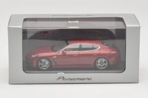 Porsche Panamera 970 Red Metallic Minichamps 1:43 WAP0200119 Metal — billede 4 af 4